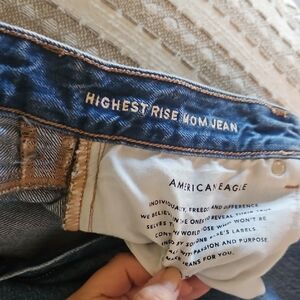 American Eagle Highest Rise Mom  jean